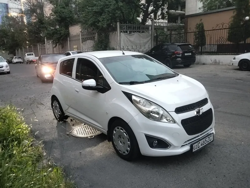 Сдаётся в аренду с выкупом Спарк автомат