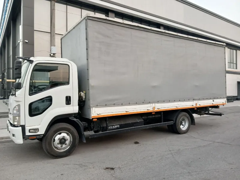 Isuzu 10 tonnalik — фото 3