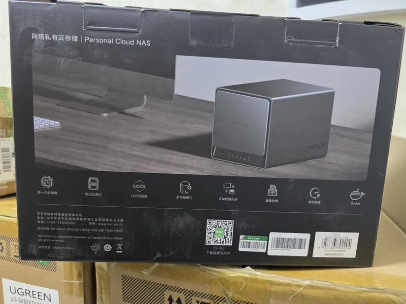 UGREEN Nas DX4600 Сетевое хранилище облачное хранение 2 UGREEN Nas DX4600 Сетевое хранилище облачное хранение 2