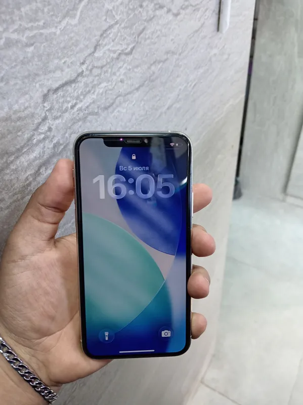 Iphone 11 pro sotiladi
