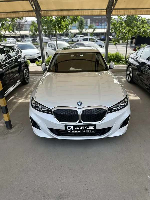 Bmw i3 35L qora oq yengi 2025 — фото 1