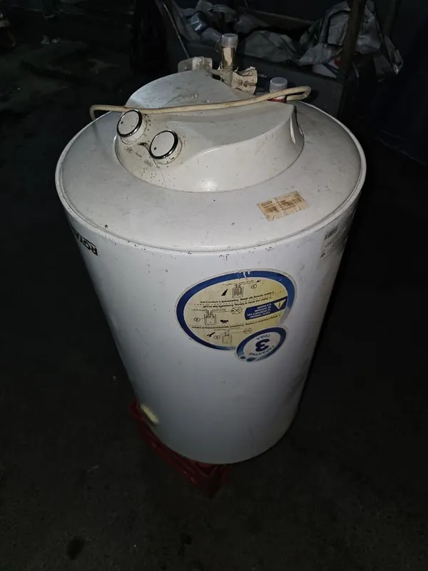 Ariston royal yaxshi holatta