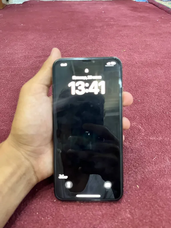 Iphone xs max srochna sotiladi 64 xotira Yom 100 Iphone xs max srochna sotiladi 64 xotira Yom 100