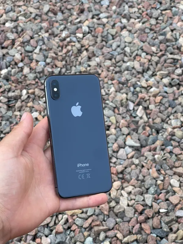 iPhone X срочно продаётся 1 iPhone X срочно продаётся 1
