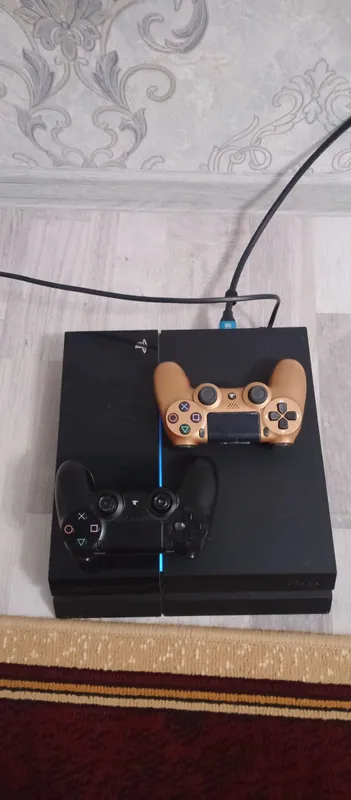 Playstation 4 fat