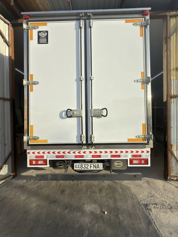 Faton Faw BYD istalgan turdagi yuk avtolariga Furgon va xaladilnik 4