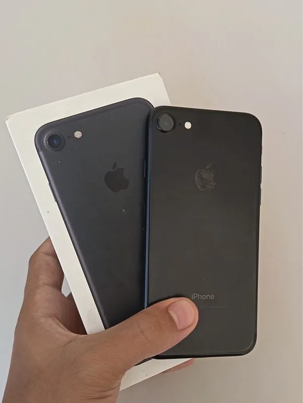 Iphoneee 7 128 gb Iphoneee 7 128 gb