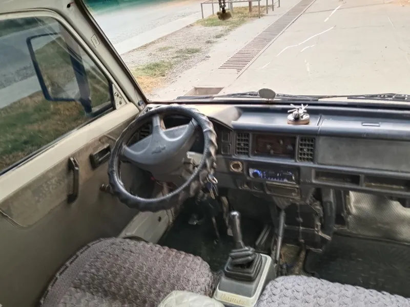 Moshina masla 6 oy oldin motordan chiqqan yangi mayor quyilgan 6 Moshina masla 6 oy oldin motordan chiqqan yangi mayor quyilgan 6
