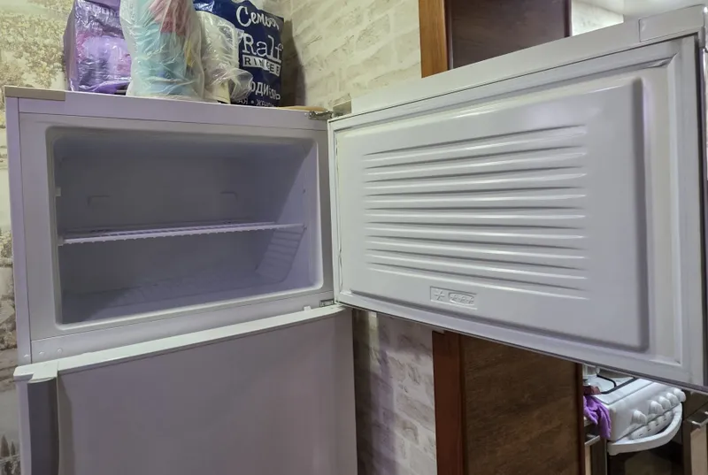 Двухкамерных холодильник BEKO 2