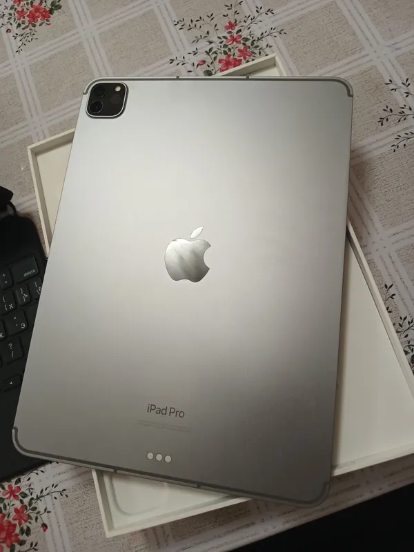 iPad Pro 11 M2 512GB Cellular + Smart Keyboard + Pencil 2 3 iPad Pro 11 M2 512GB Cellular + Smart Keyboard + Pencil 2 3