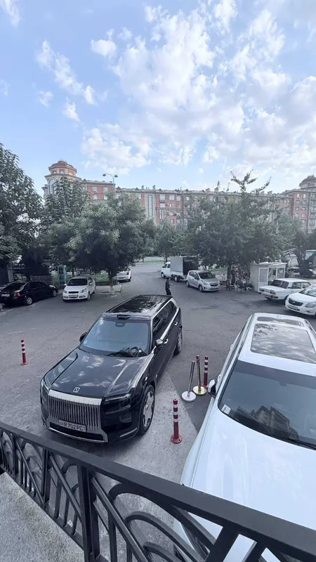 850 м² на первой линии | ЖК Real House (Ц-2) 3