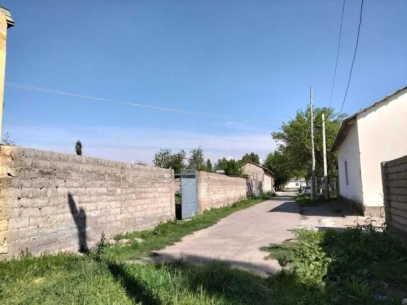 Продаётся земельный участок В районе Юкори-Чирчик Джалол Тепа