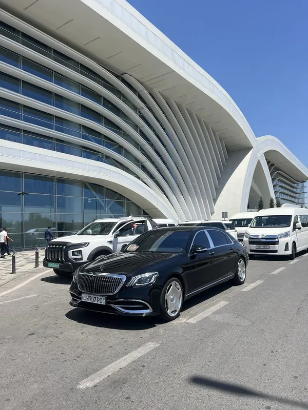 Mercedes-Benz W222 Maybach orginal срочный продается 4 Mercedes-Benz W222 Maybach orginal срочный продается 4