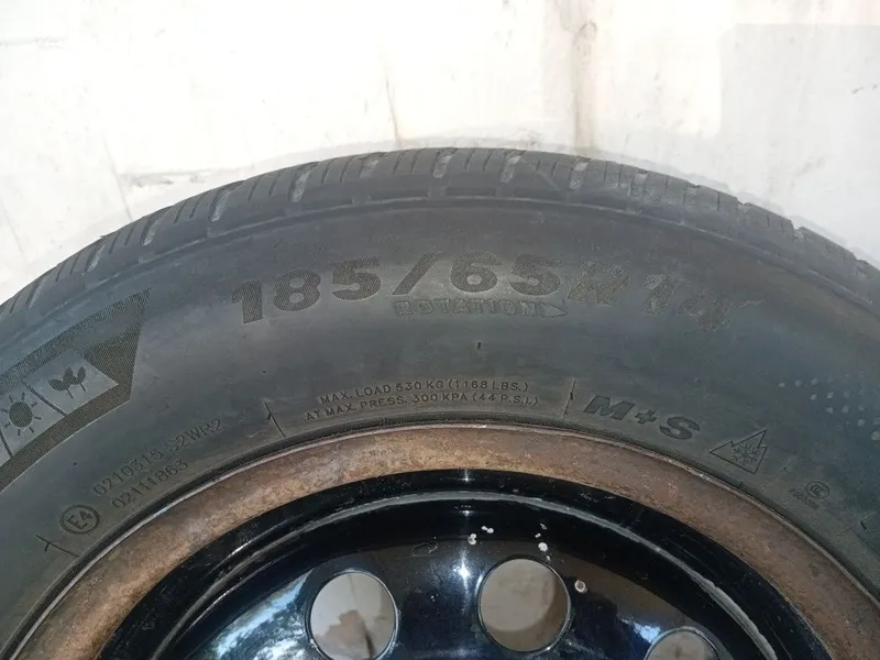 Продаются шина б у — фото 2