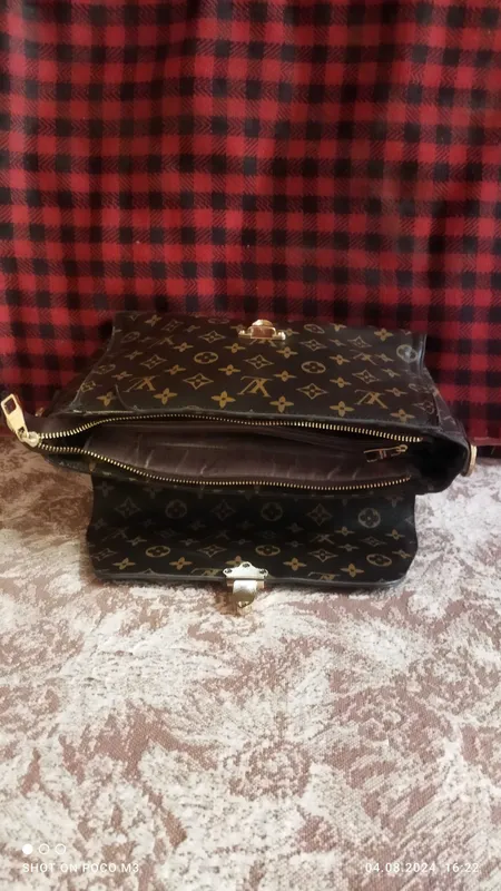 Сумка Louis Vuitton — фото 2 Сумка Louis Vuitton — фото 2