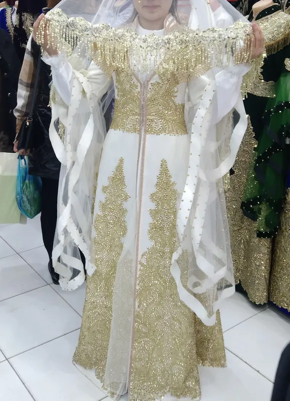 Yangi kelinlar uchun Ansambil