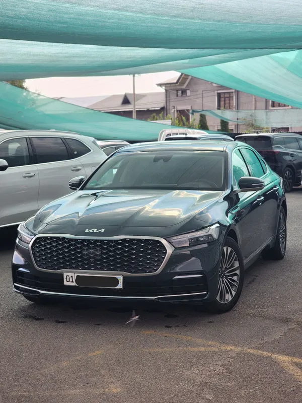 Kia k9 2023 yil