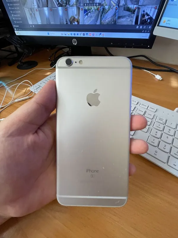 Iphone 6s plus sotiladi obmen bor 2 Iphone 6s plus sotiladi obmen bor 2
