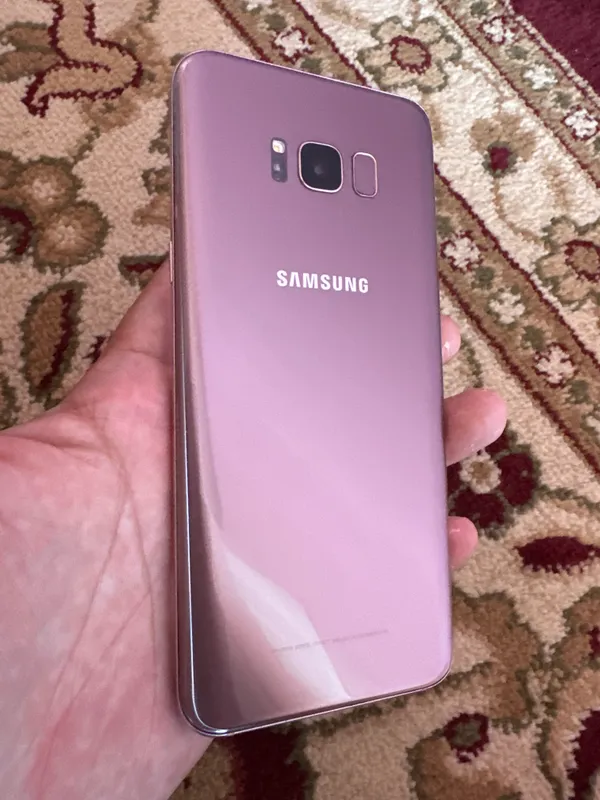 Samsung S8+ xolati urtacha — фото 1