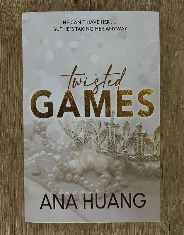 Twisted games — Ana Huang (разрушительная игра)