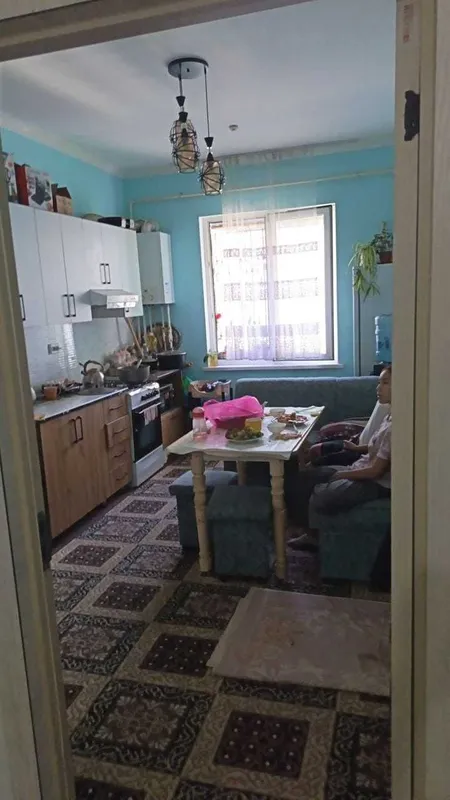 Янги дархонда 2 хонали квартира сотилади. 8 этаж,16 этажли уй. 66 кв/м 1 Янги дархонда 2 хонали квартира сотилади. 8 этаж,16 этажли уй. 66 кв/м 1