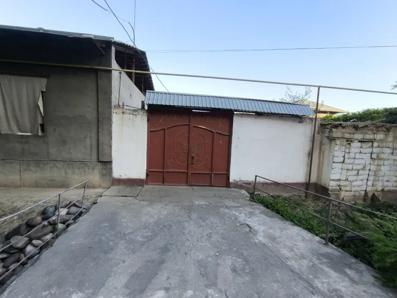 Срочно Продаётся участок в Мирзо Улугбекский район 8 соток 1 Срочно Продаётся участок в Мирзо Улугбекский район 8 соток 1