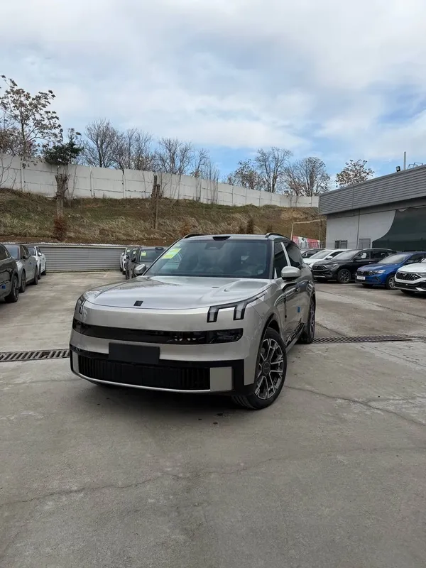 Lynk & Co-900-20T-Ultra 2026yil. Li 9. Denza N9 Zeekr 9X. Konkurenti.