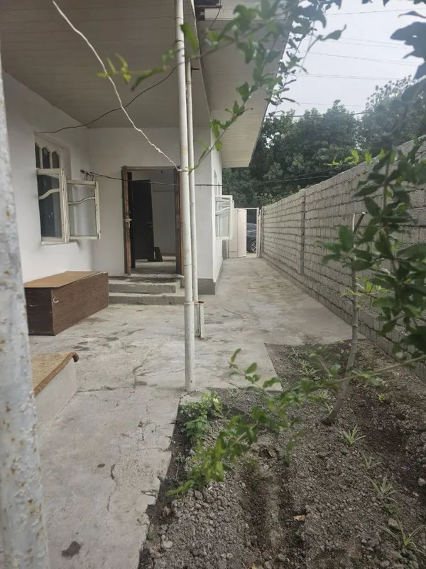 Uy hovli sotiladi 25.000 min kelishamiz 4