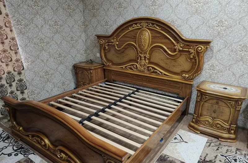 Роскошный китайский спальный гарнитур (полный комплект, 6 предметов) 8