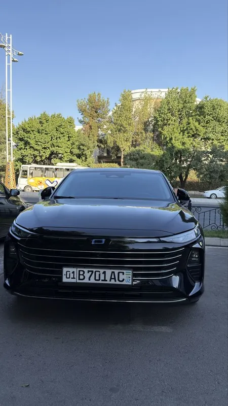 Bestune B70 srochni sotiladi 1
