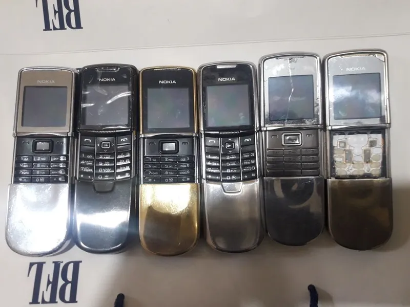 Nokia 8800 Cirocco Silver Блютуз, всё работает, в отличном состоянии 1 Nokia 8800 Cirocco Silver Блютуз, всё работает, в отличном состоянии 1