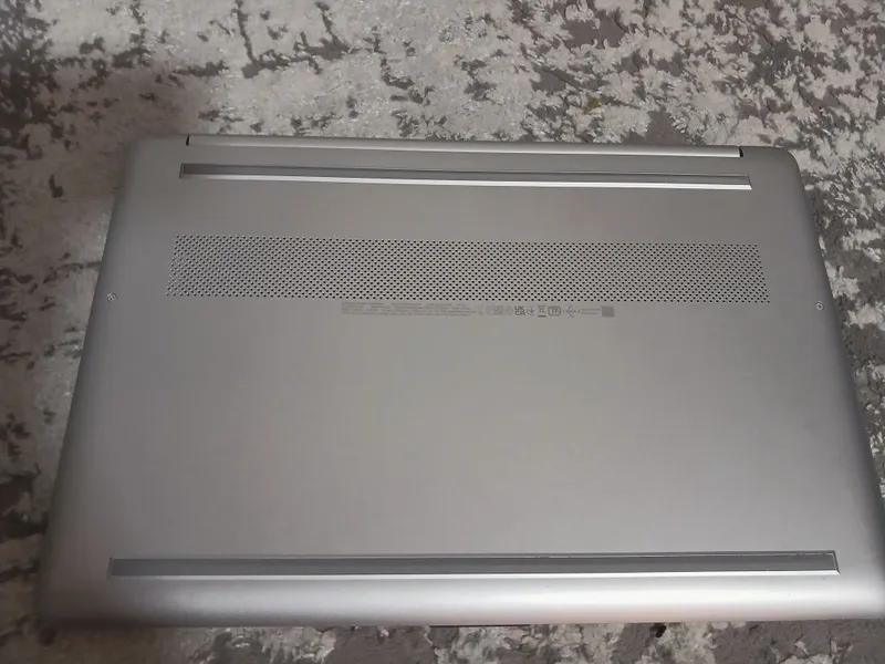 Hp noutbuk core i5 12 4