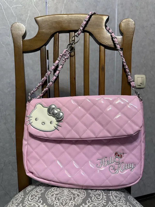 сумочка для любителей Hello Kitti новая! 1 сумочка для любителей Hello Kitti новая! 1