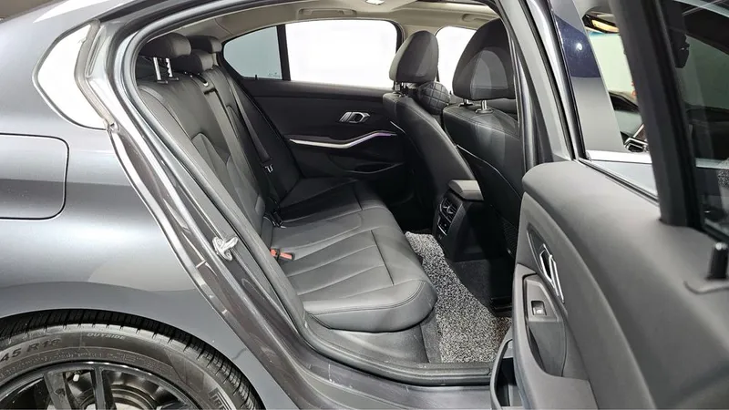 BMW 3-series 320i benzin 2021 6 BMW 3-series 320i benzin 2021 6