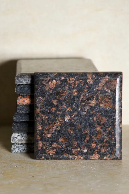 GRANIT Angola, Labladorit-Kapusta, Tan-Brown,mestniy Suyluk-Kuksaroy — фото 4