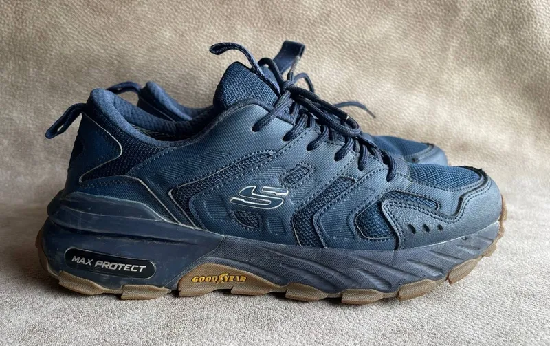 Кроссовки Skechers Max Protect 3 Кроссовки Skechers Max Protect 3