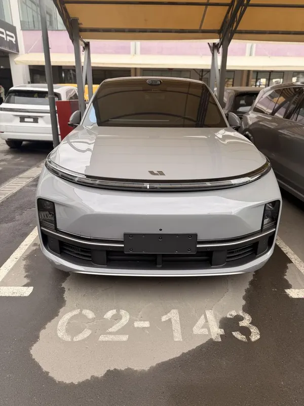 Li 9 ultra restyling 2 Li 9 ultra restyling 2