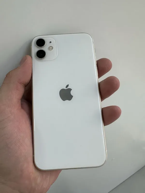 Iphone 11 oq 64gb 1