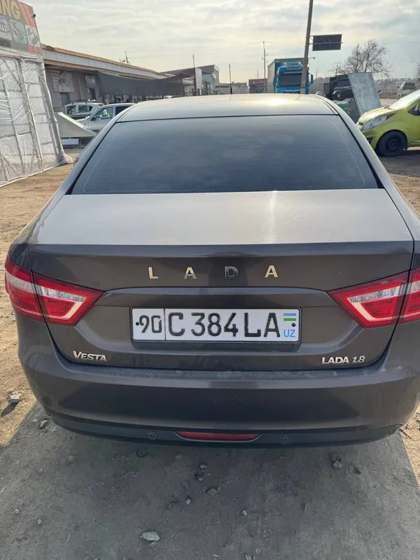 LADA Vesta 2018 garantiyagli — фото 3