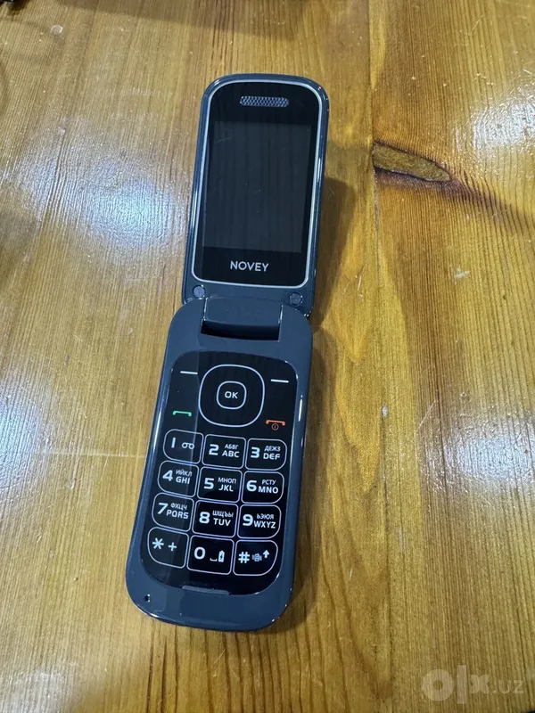 Продаётся телефон Novey S70R 2 Продаётся телефон Novey S70R 2