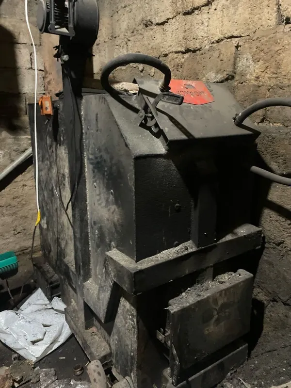 Kanfort issiqxona (tepilitsiya) katyoli 10 sotix