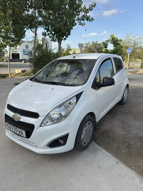 Spark sotiladi egadan