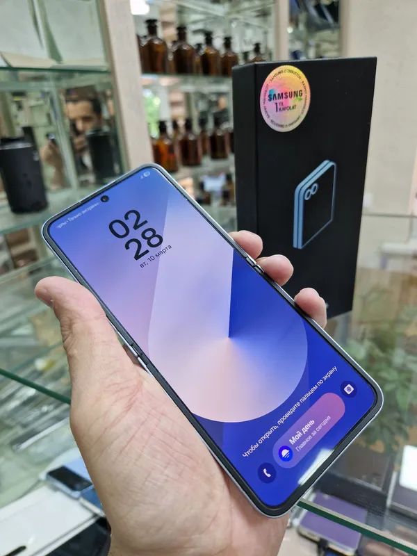Samsung Flip6 5G 5