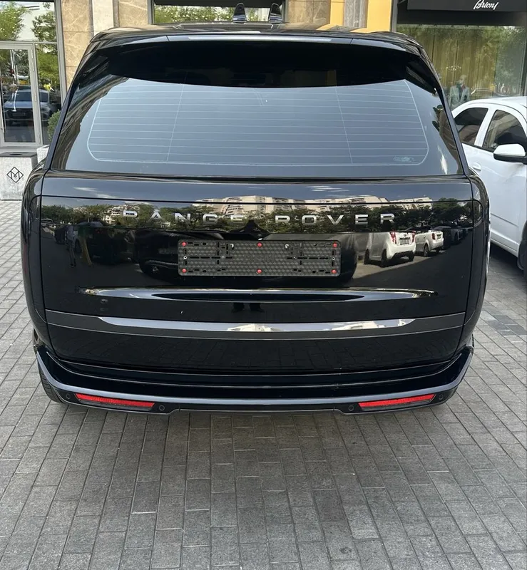 Range Rover Autobiografy 2026 год long 5 Range Rover Autobiografy 2026 год long 5