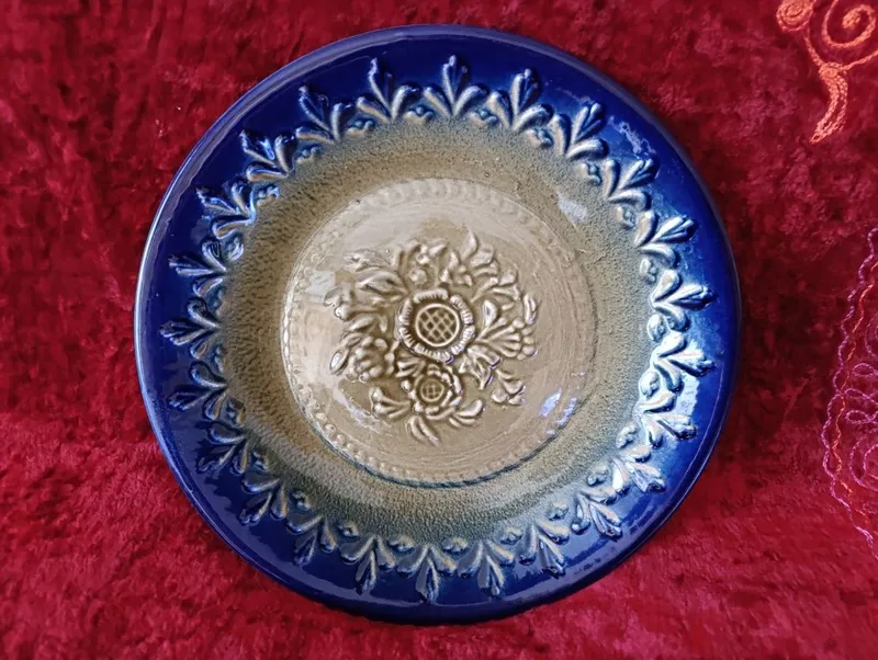 Блюдо , чайники Гжель , кружка СССР , ГДР 1 Блюдо , чайники Гжель , кружка СССР , ГДР 1