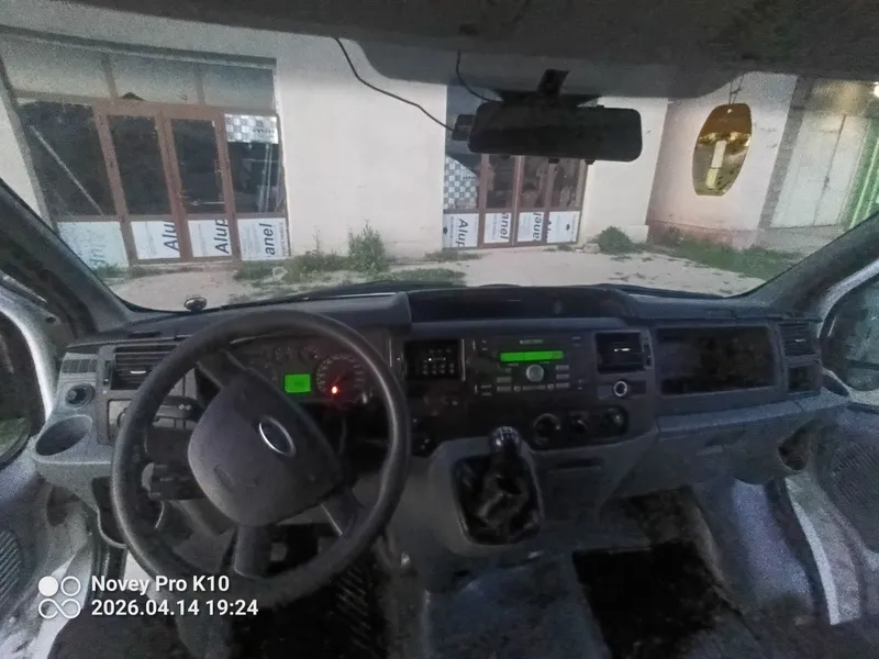 Moshina sotiladi xolati ideal Tranzit Ford 5 Moshina sotiladi xolati ideal Tranzit Ford 5
