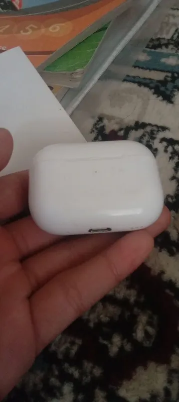 AIRPODS Pro 2 apple