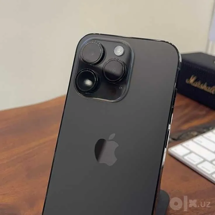 iPhone 14 Pro 256/73 Qora rang Holati yaxshi 10/9 2 iPhone 14 Pro 256/73 Qora rang Holati yaxshi 10/9 2