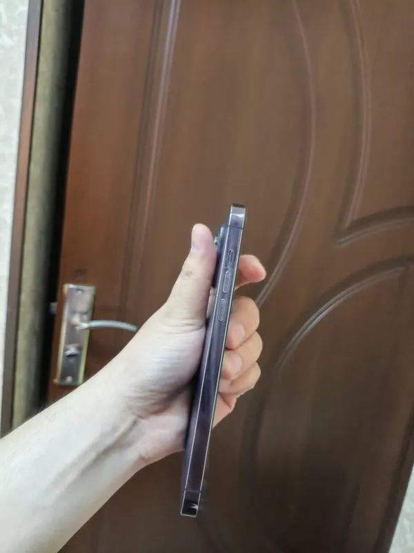 iPhone 14 pro max 128 gb LL/A 5 iPhone 14 pro max 128 gb LL/A 5