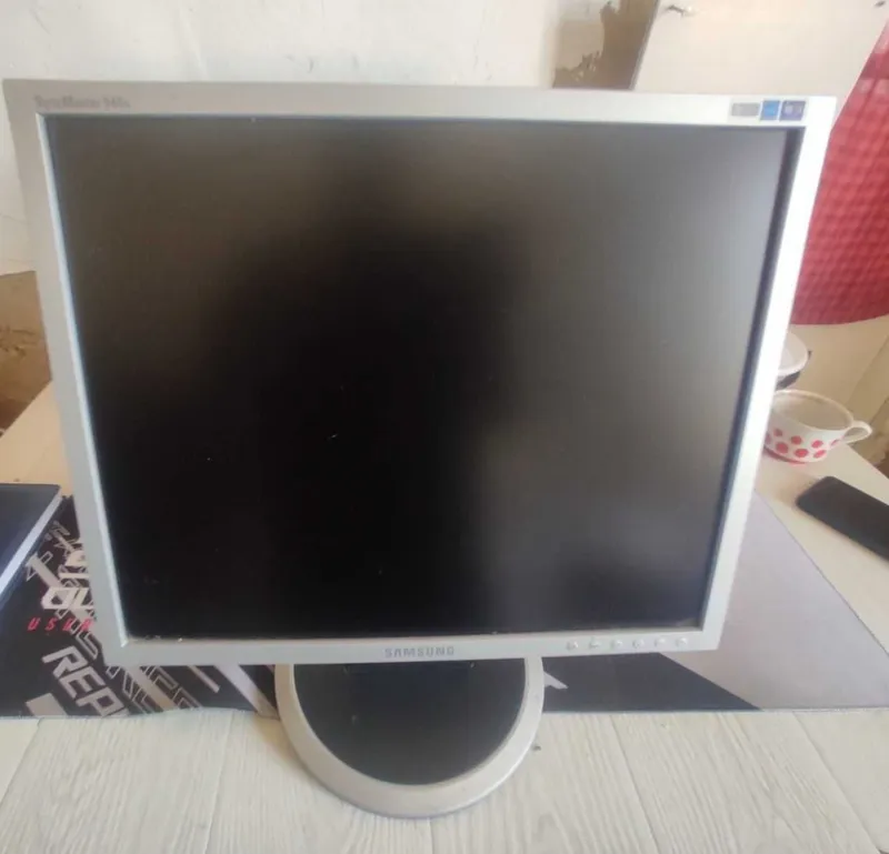 monitor samsung 940n blok pitaniya 450 w bonus — фото 1